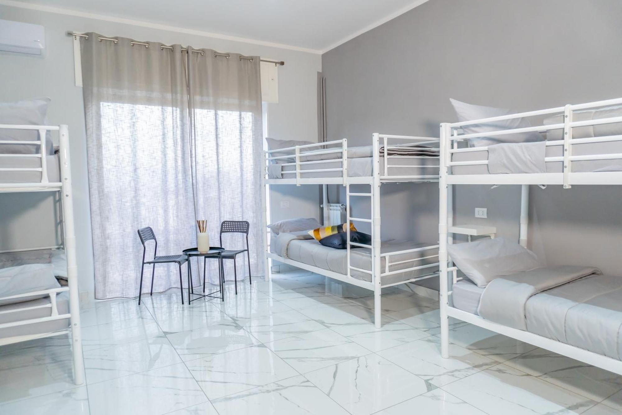 Hostel Partenope Naples Exterior photo