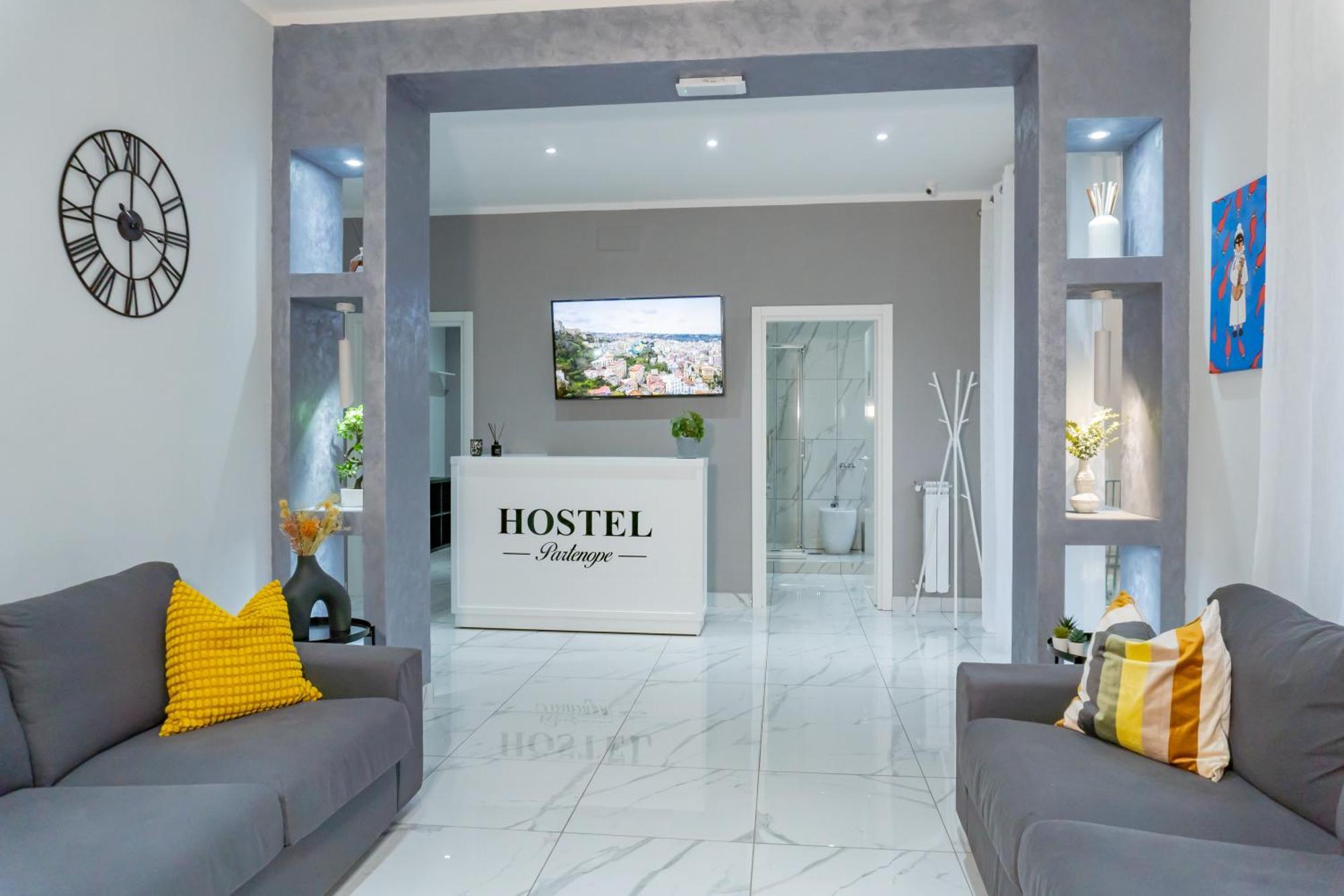 Hostel Partenope Naples Exterior photo